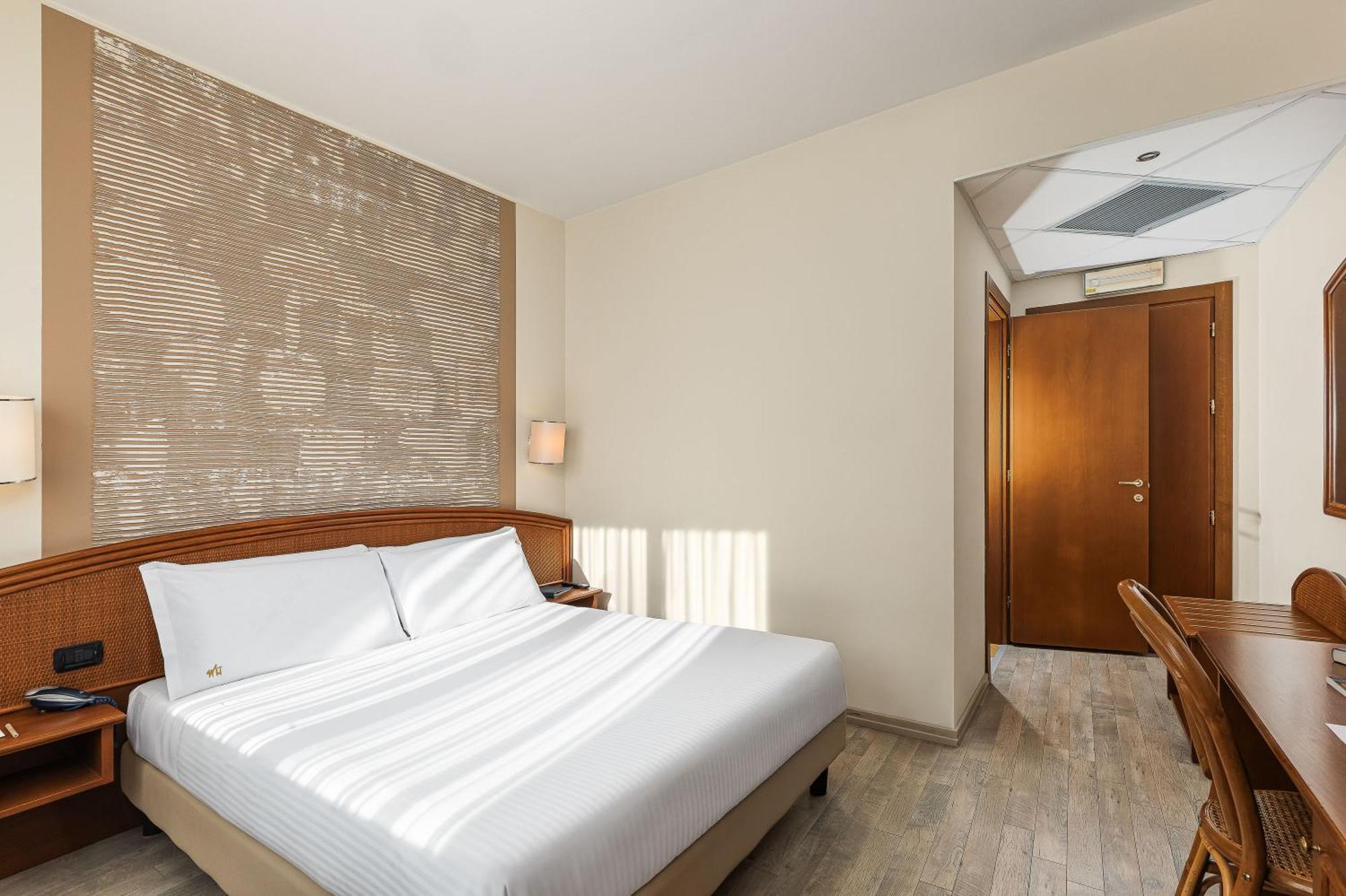 Welcome Hotel Legnano Habitación foto